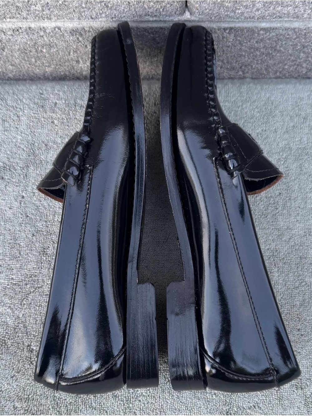 G.H. Bass Whitney Emoji Star Black Patent Leather Loafers Size 7.5 M - Picture 4 of 7